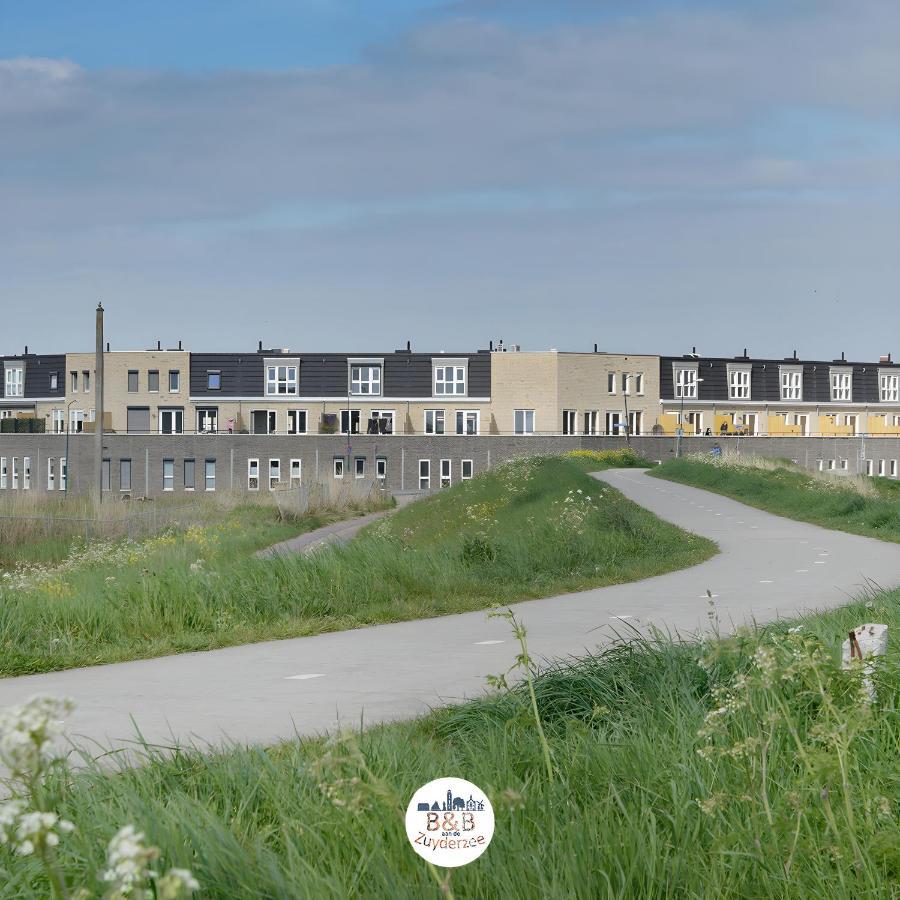 Bed and Breakfast Bb Aan De Zuyderzee Bunschoten Exterior foto